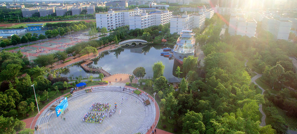 四川交通职业技术学院——全景