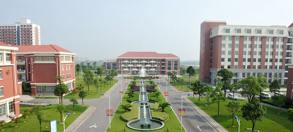 上海健康医学院校园图片